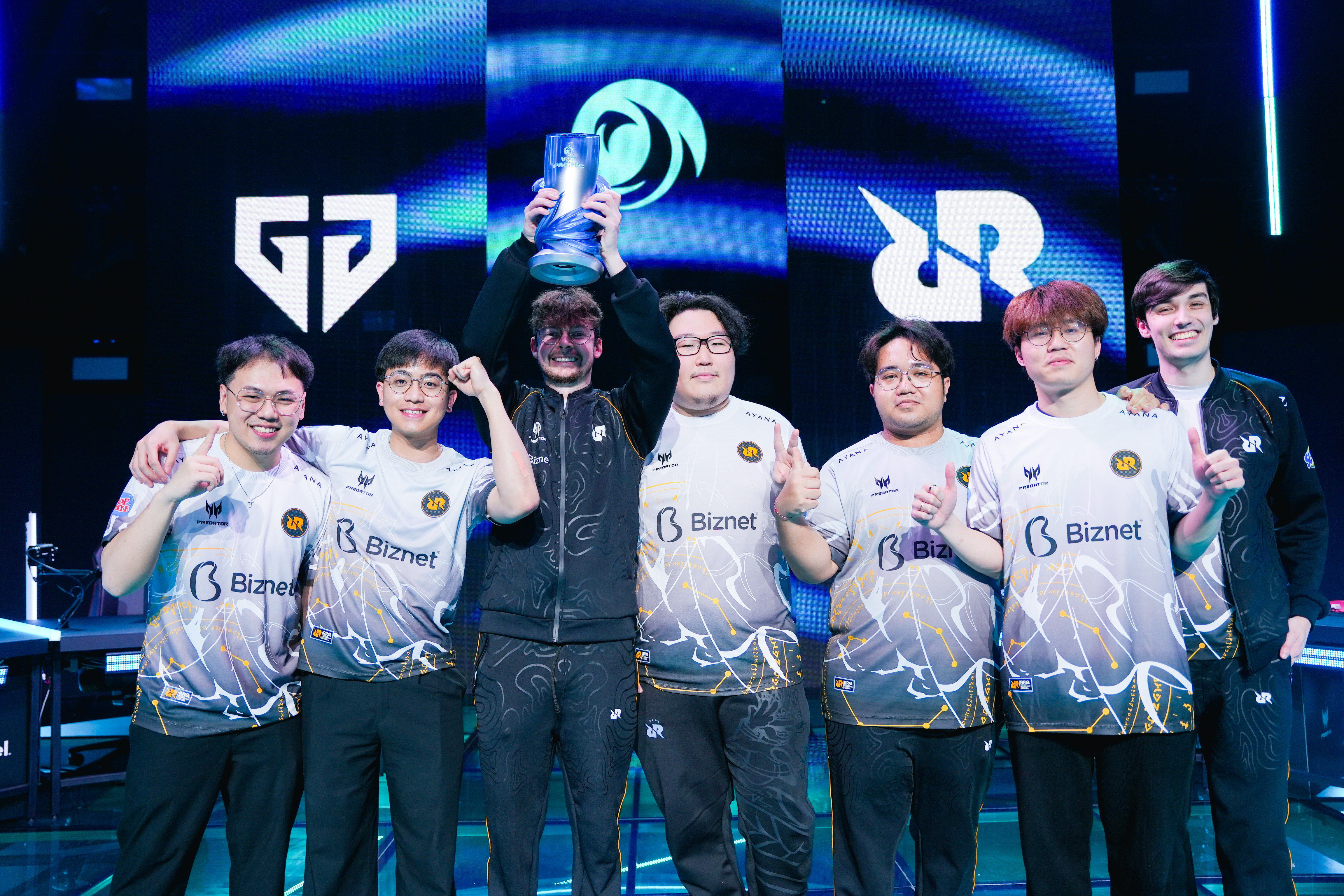 RRQ juara VCT Pacific 2025 